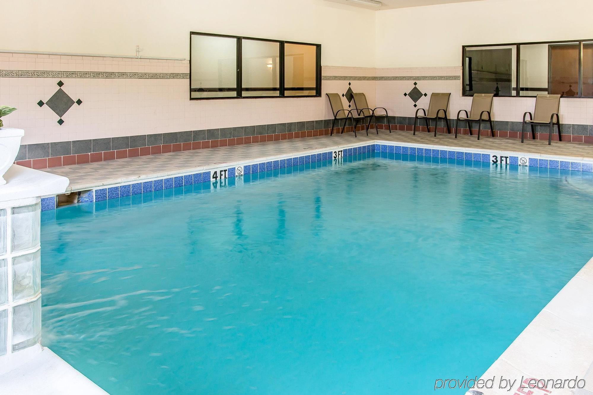 Motel 6 Elkhart, In מראה חיצוני תמונה