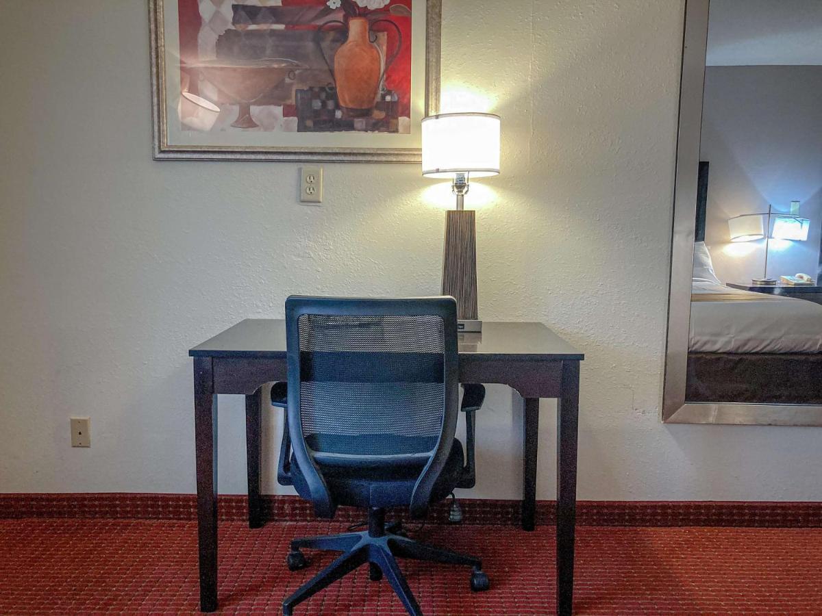 Motel 6 Elkhart, In מראה חיצוני תמונה