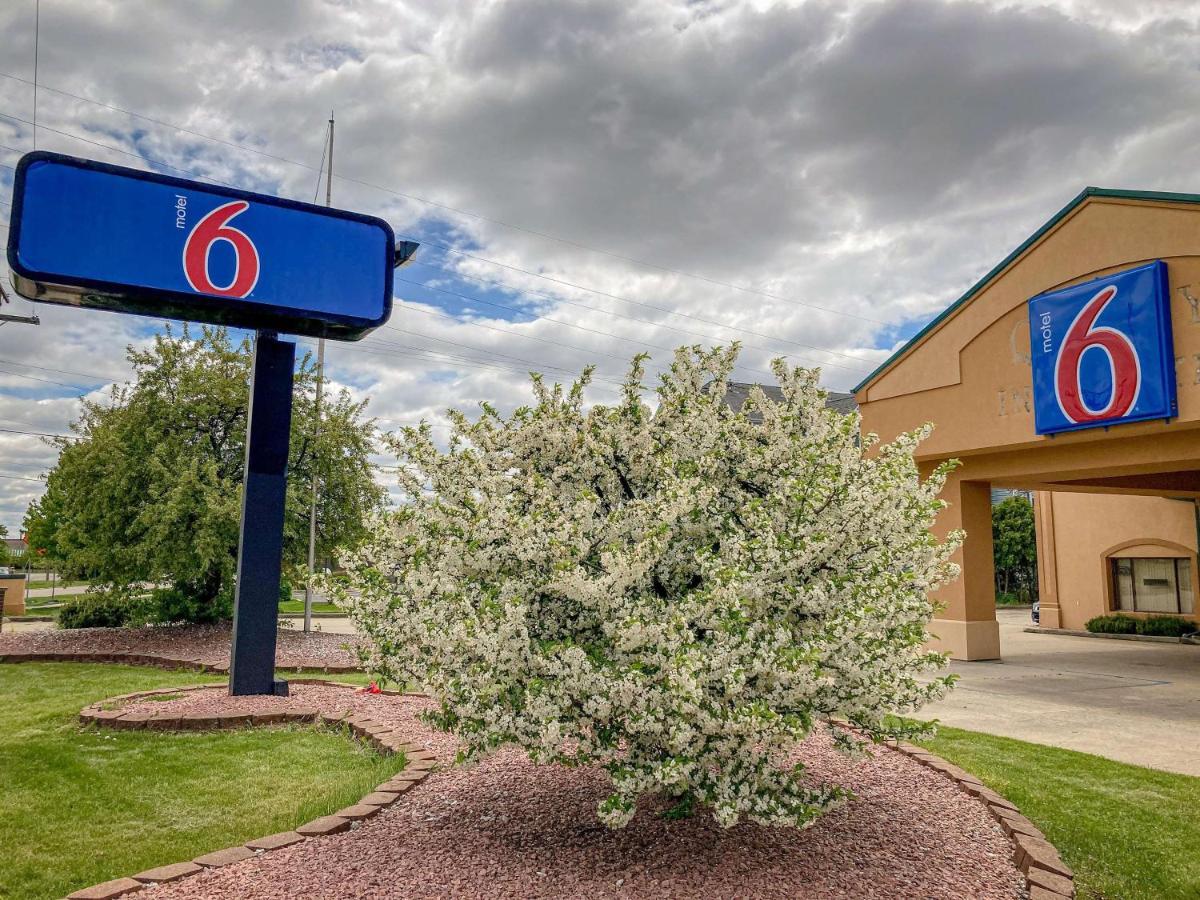 Motel 6 Elkhart, In מראה חיצוני תמונה
